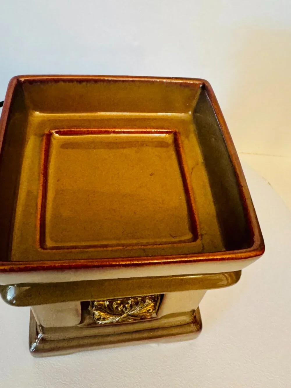 Decorative Brown Green Ceramic Wax Melter  Warmer Romanesque Electric Melting Di